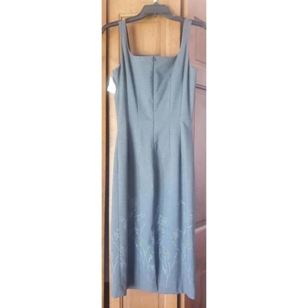 BEBE Ultimate Grey Pencil Dress Super Flattering Size 6